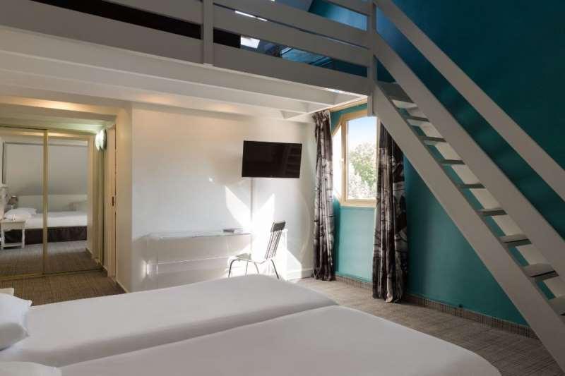 Hotel Le Cardinal Rueil Centre Quarto foto